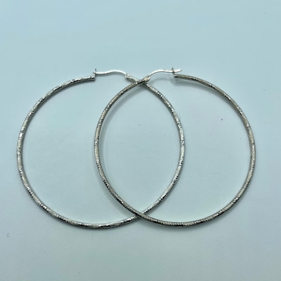 Sterling Silver 2.5" Large .925 Textured Hoops - Picture 10 of 10